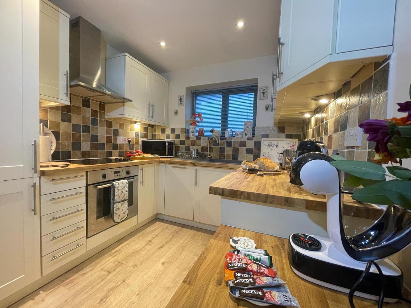 Lake District Romantic Get Away In 1 Acre Gardens Off M6 Penrith Bagian luar foto